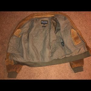 Wilsons Leather Jackets & Coats - Vintage Wilson’s Leather jacket Wilsons Leather Jackets & Coats - Vintage Wilson’s Leather jacket